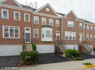 4767 Bideford Sq, Fairfax, VA 22030