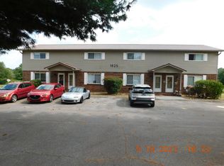 1825 Meadowland Ln #1825-C, Louisville, TN 37777