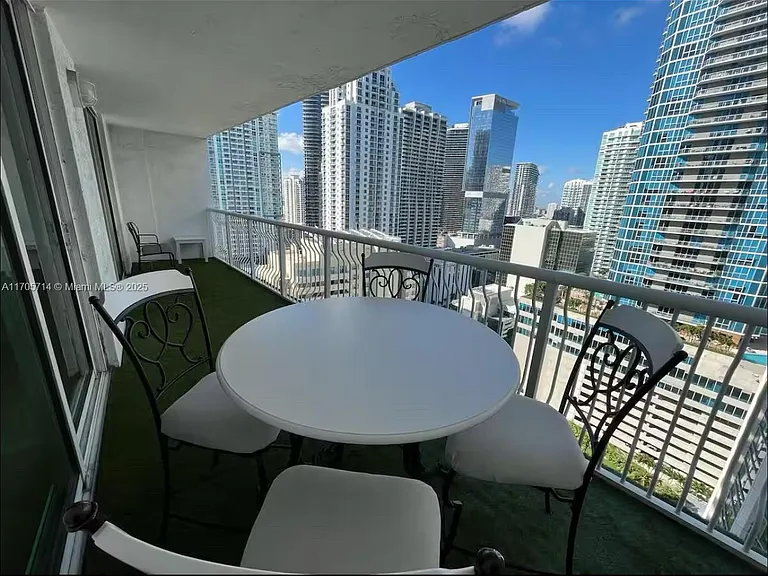 1200 Brickell Bay Dr #3220 — Photo 27
