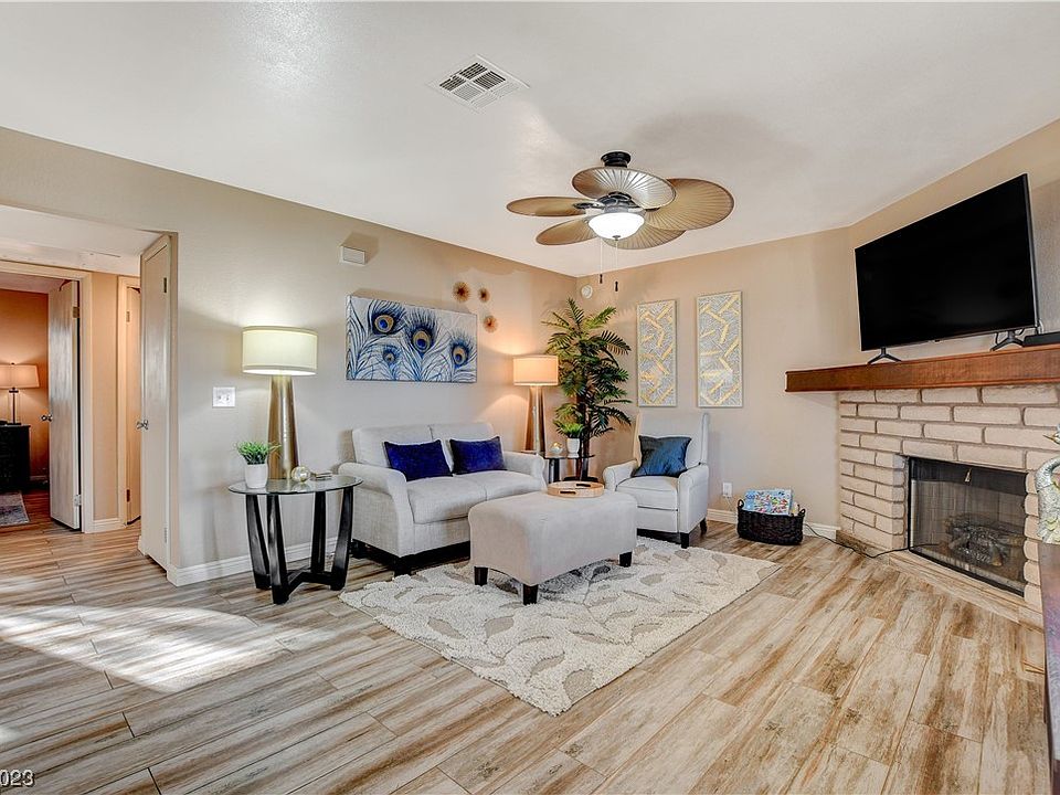 1st image of 1100 Pinto Rock Ln Unit 101