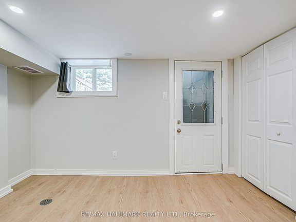 2nd image of 115 Rainsford Rd