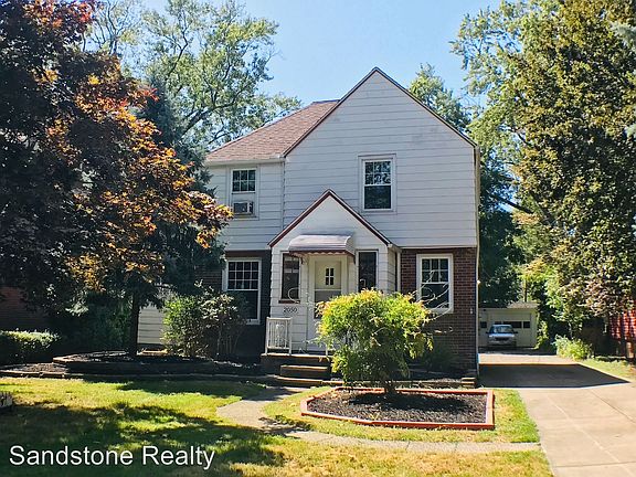 2nd image of 2050 E 228th St