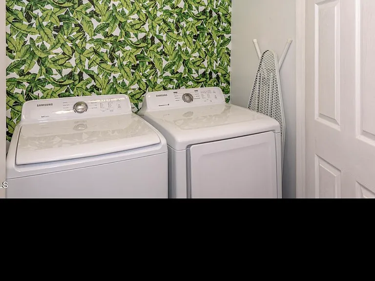 304 Olympia Dr #304 — Photo 6