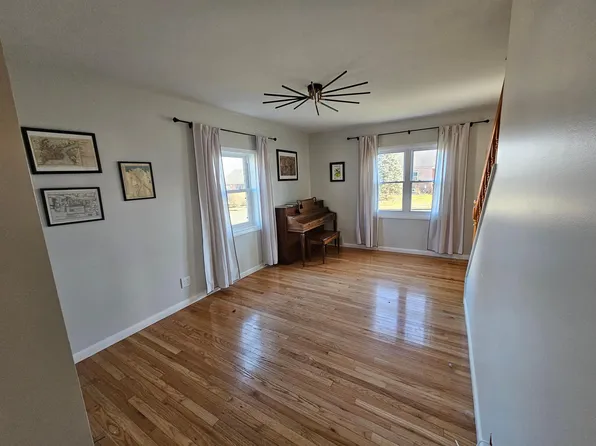 1039 Park Dr, Pottstown, PA 19464