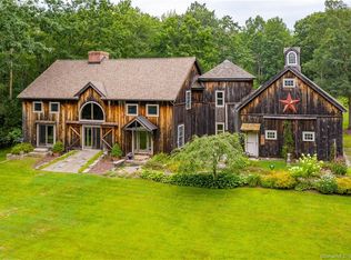 332 W Hill Rd, New Hartford, CT 06057