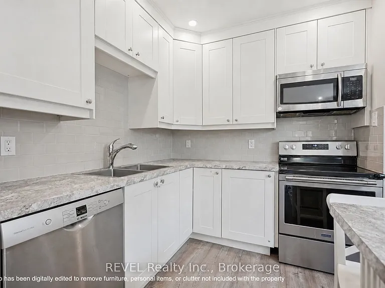 19 Leeper St — Photo 9