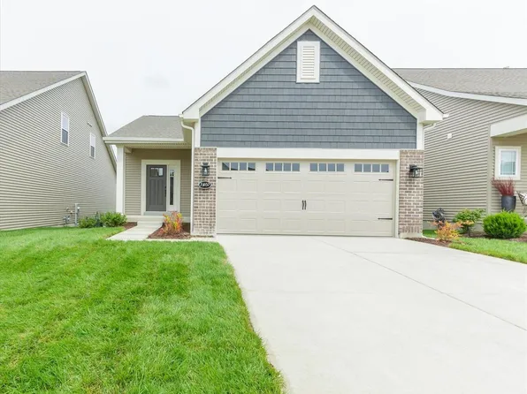 2402 Windswept Farms Dr, Eureka, MO 63025