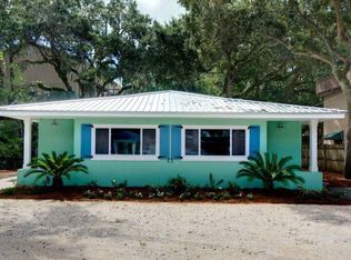 1148 Ocean Blvd, Saint Simons Island, GA 31522