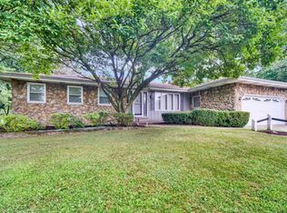 617 Bayberry Ct, Valparaiso, IN 46385