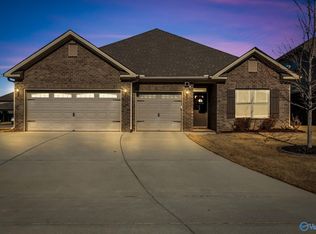 223 Iron Cir, Meridianville, AL 35759