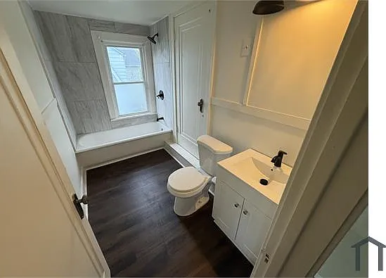 123 Ellenwood Ave — Photo 4