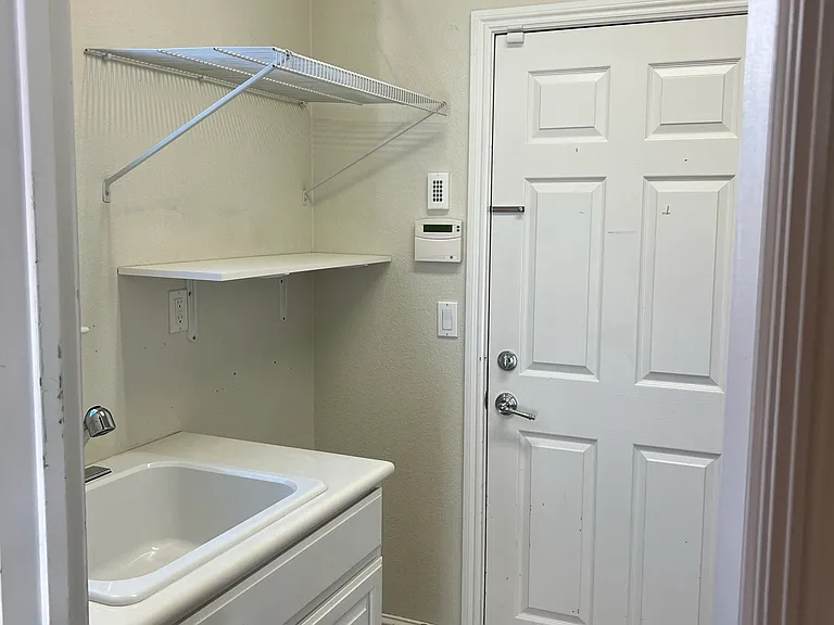 188 W Charlene Ct — Photo 25