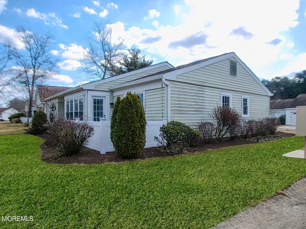 638C Finchley Court, Manchester, NJ 08759