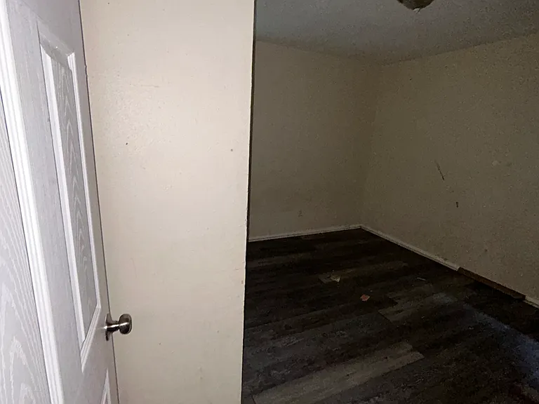 2 E Adams Dr — Photo 14