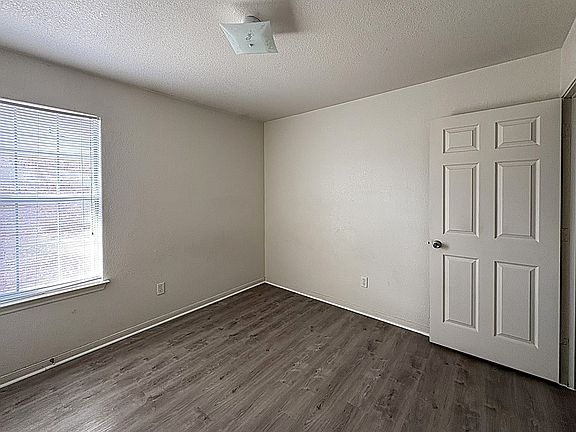 3rd image of 3402 Cantabrian Dr APT D