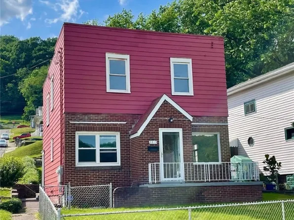 3913 Adams St, Weirton, WV 26062