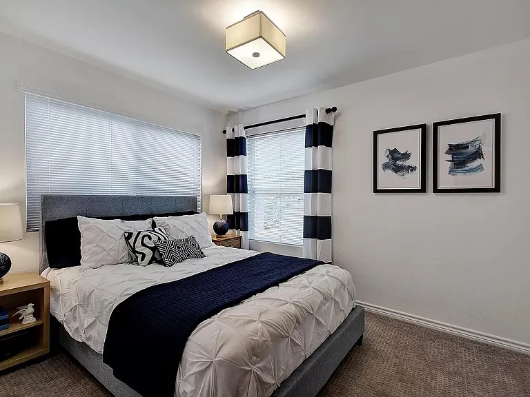 2123 Elysian Flds — Photo 6