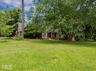 5383 Forest Ridge Dr, Loganville, GA 30052