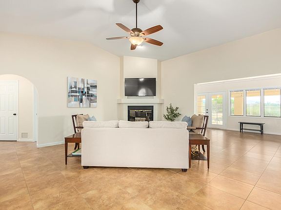 3rd image of 14209 N San Carlos Dr