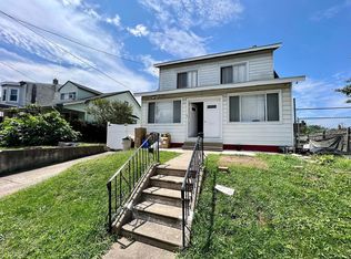 1908 Emerson St, Philadelphia, PA 19152