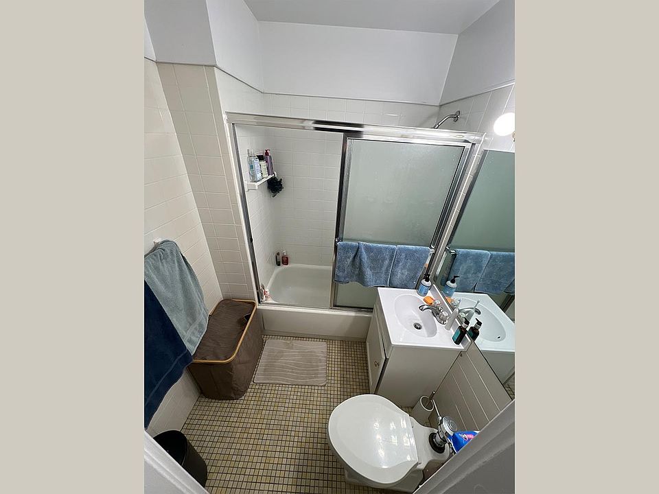 2nd image of 62A Boylston St #321