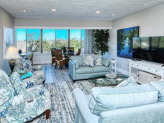 2nd image of 1255 E Peppertree Dr APT 305