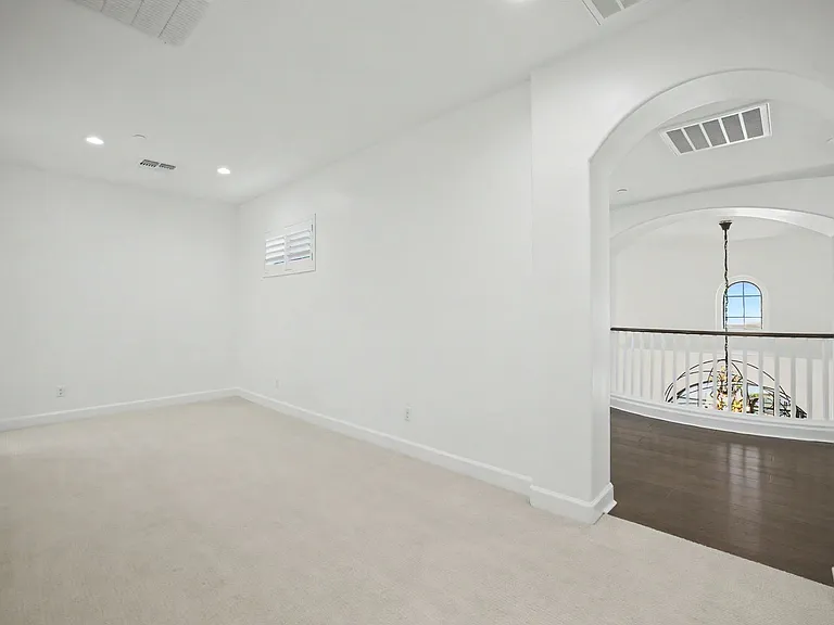 18418 N 97th Pl — Photo 62