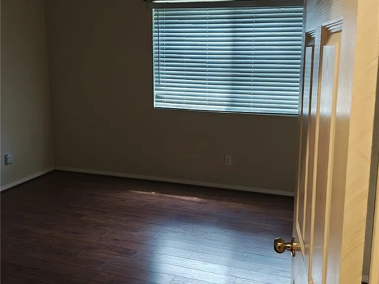 120 Humphreys Peak Ct — Photo 8