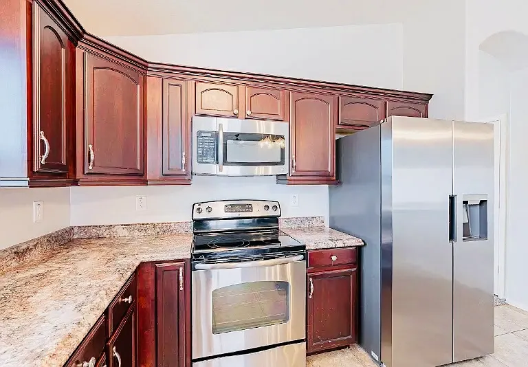 5040 S 235th Dr — Photo 26