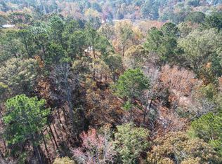 Charles Dr, Manning, SC 29102