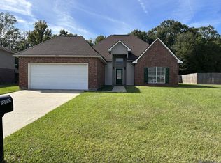 23983 Terrace Ave, Denham Springs, LA 70726