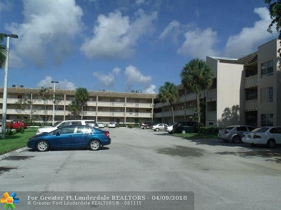 2nd image of 5901 NW 61st Ave APT 307