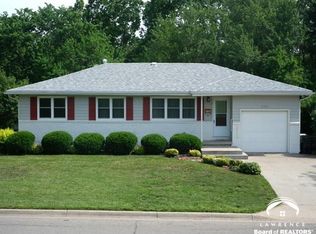 2707 Harvard Rd, Lawrence, KS 66049