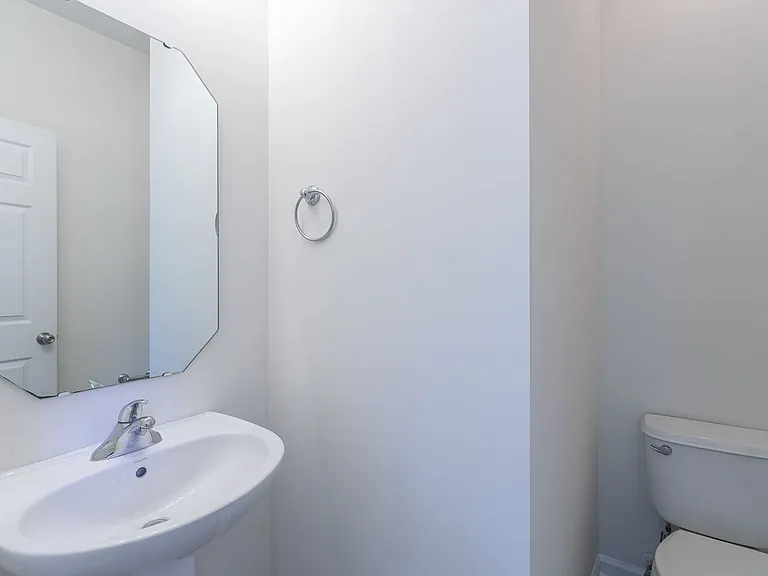 5907 Landerwood Dr — Photo 30