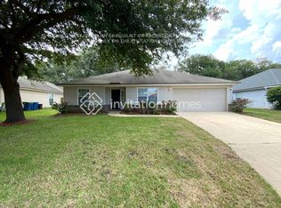 14188 Crestwick Dr W, Jacksonville, FL 32218