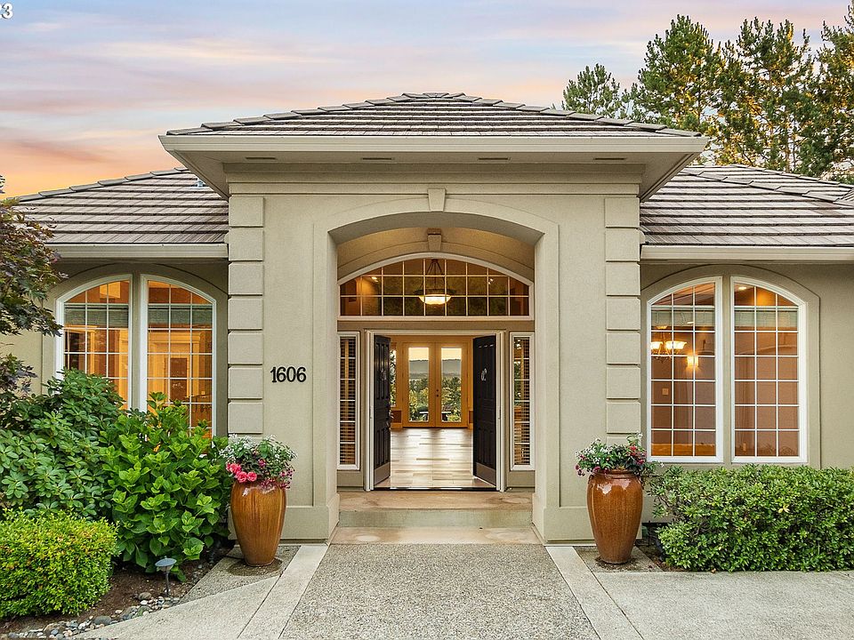 1st image of 1606 NW 79th Cir
