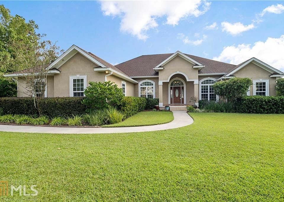 1st image of 432 Belmont Cir