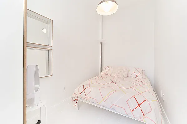 Rented by Isen & Company : Real Estate Advisors | media 27