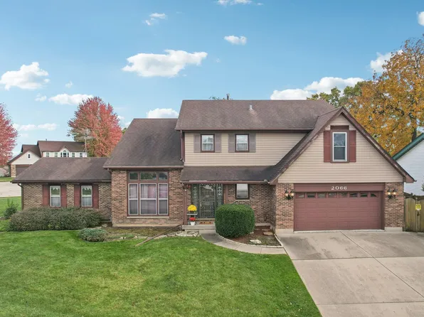 2066 Oak Tree Trl, Lake Villa, IL 60046