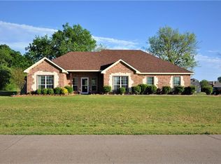 1190 Colorado Dr, Waxahachie, TX 75167
