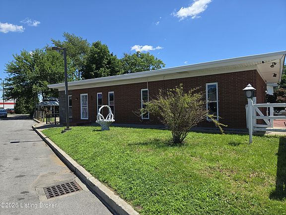 2nd image of 4035 Blanton Ln
