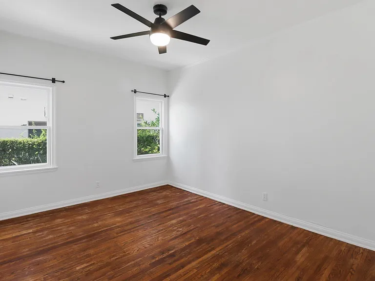 1167 N Kingsley Dr #101 — Photo 27