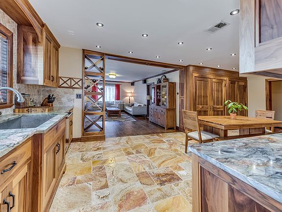 5th image of 2208 Sprucewood Ave
