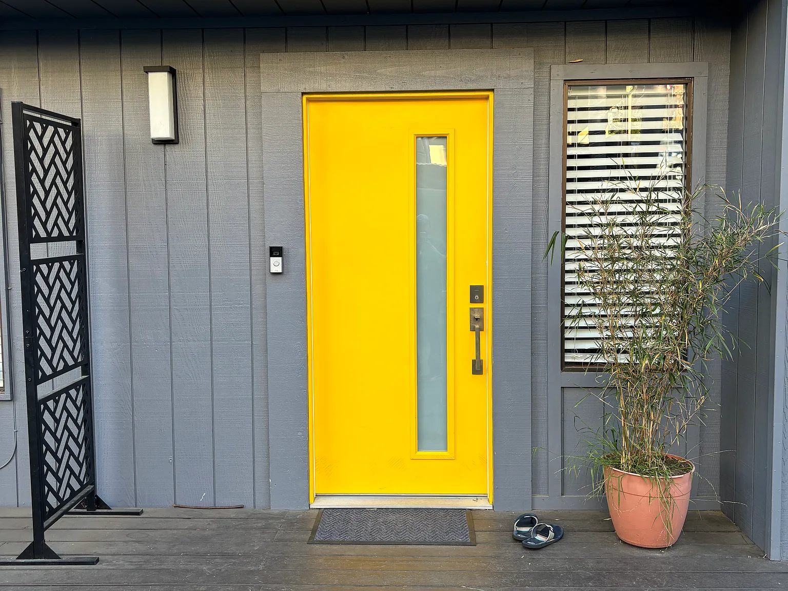 3196 Terrace Dr — Photo 3