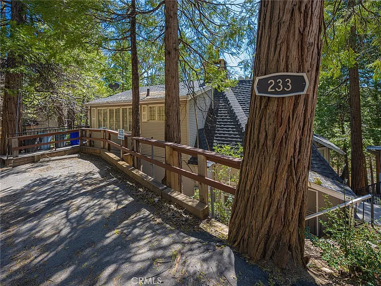 233 Corona Cir — Photo 56