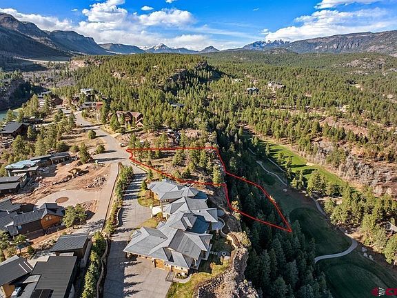 3rd image of 557 Glacier Cliff Drive
