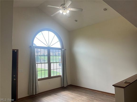 5th image of 49092 Eagle Dr