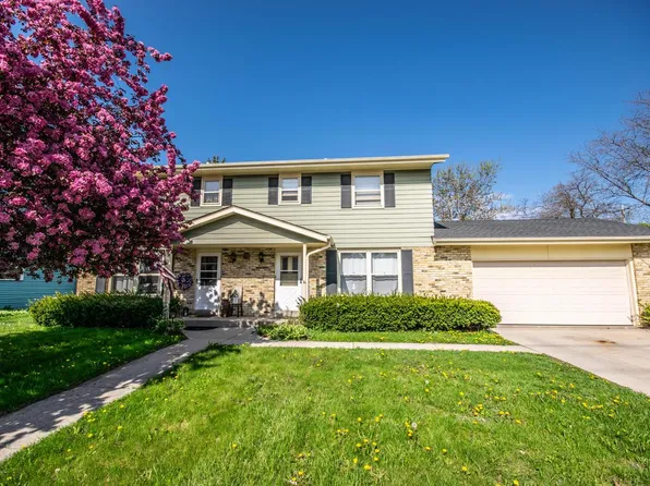 1239 1st AVENUE #1241, Grafton, WI 53024