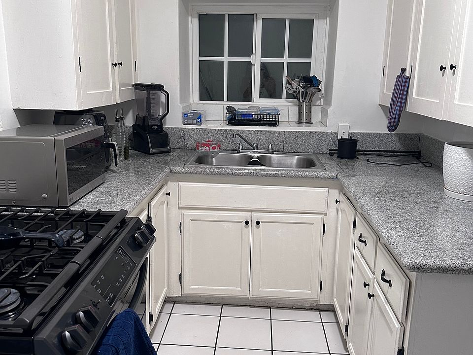 2nd image of 1447 W 101st St