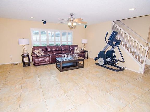 3rd image of 4424 Starlight Pointe Dr